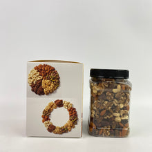 Load image into Gallery viewer, 暴肌独角兽DUJOSOO roasted nuts,Fancy Whole Unsalted &amp; Roasted Cashews Nuts 22oz
