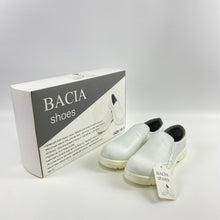 Load image into Gallery viewer, BACIA shoes | Comfortable Lightweight Slip-On Shoes for Men | Casual Walking, Travel &amp; Everyday Comfort - Size 10.5
